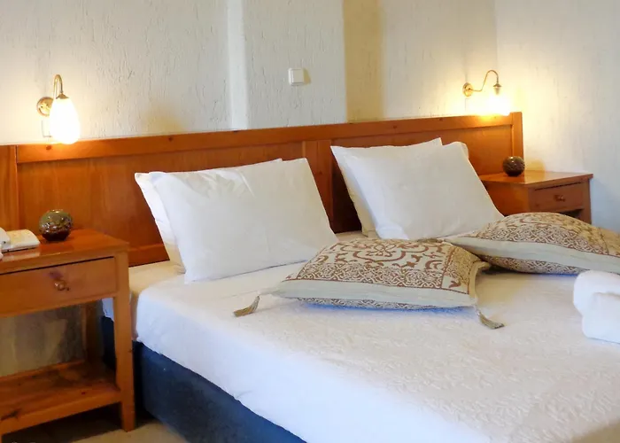 Grekis Beach Hotel&Apartments